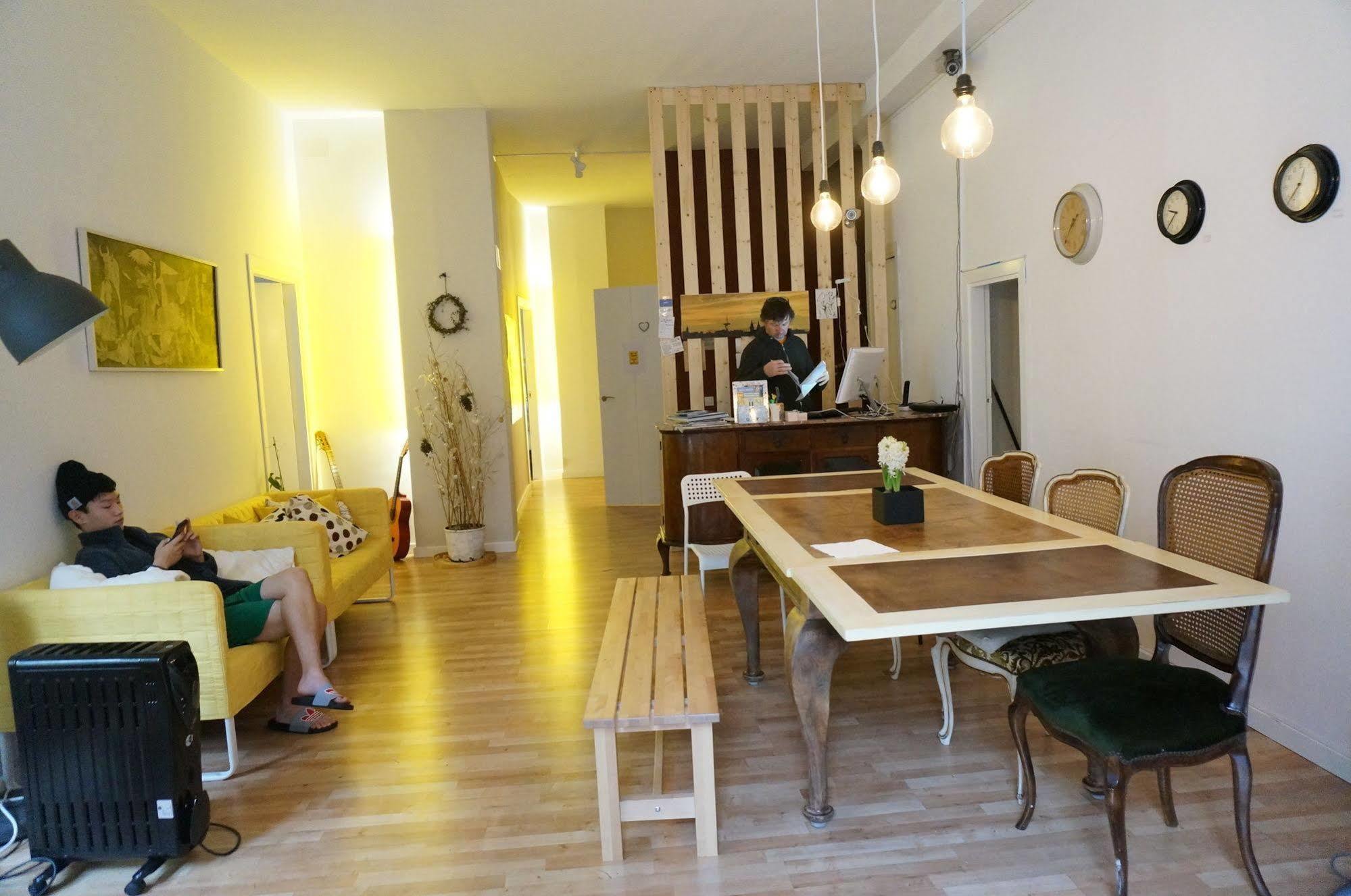 Camino B&B Barcelona Buitenkant foto
