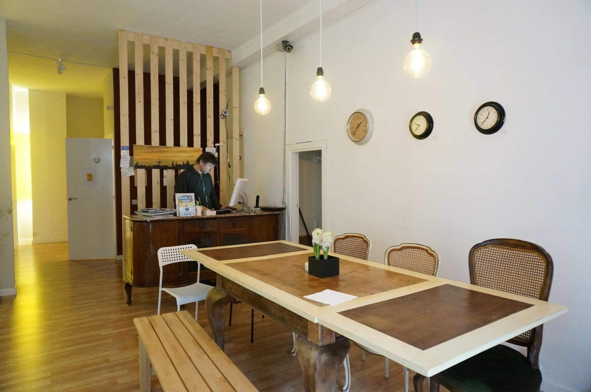 Camino B&B Barcelona Buitenkant foto