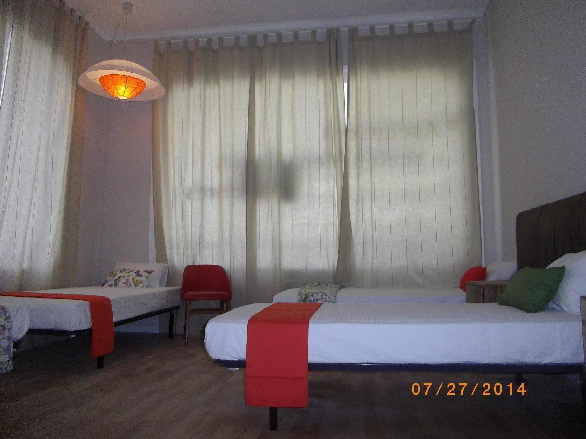 Camino B&B Barcelona Buitenkant foto