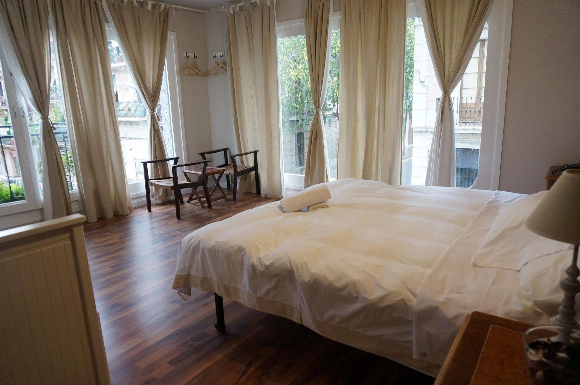 Camino B&B Barcelona Buitenkant foto